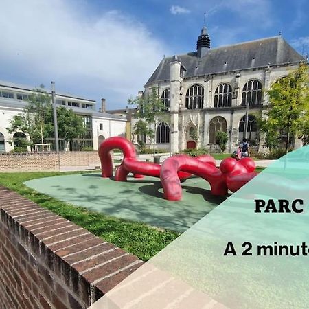 Le Clos Guivet Troyes Bagian luar foto