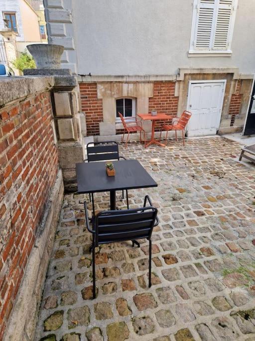 Le Clos Guivet Troyes Bagian luar foto